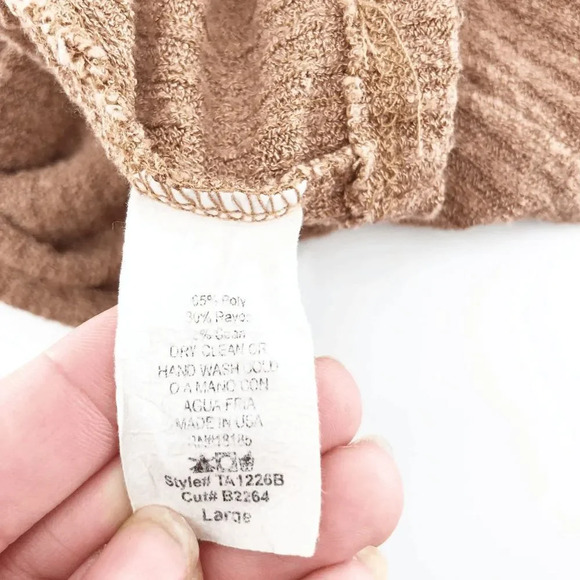 Audrey 3+1‎ Women's Brown Cut Out Tank Blouse Size L - Picture 2 of 5